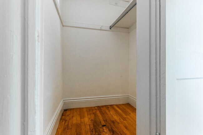 Photo - Fenway Studio No Broker Fee - Modern FInishes - Nice Building