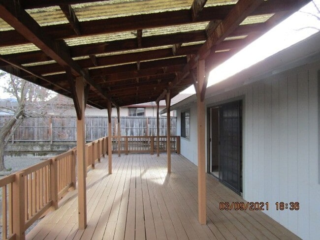 Photo - 3 bedroom, 2 bathroom, in East Medford