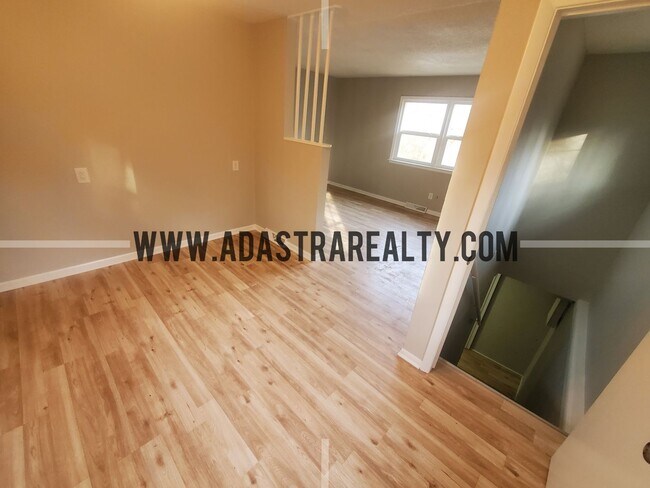 Photo - Completely Renovated Duplex in KCK, Beauti...