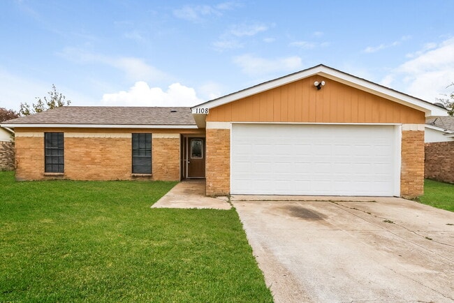 Photo - 1108 N Knowles Dr