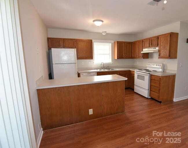 Photo - 8220 Golf Ridge Dr