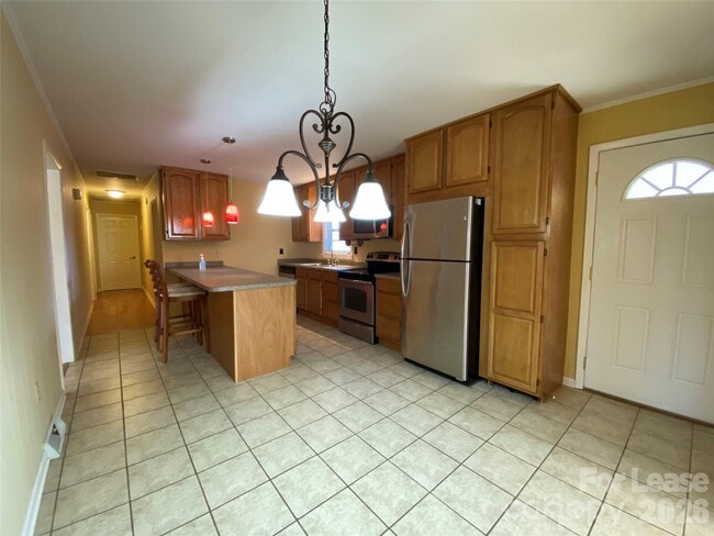 Photo - 203 Ratchford Farm Rd