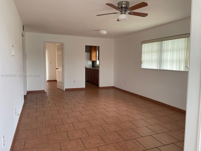 Photo - 10104 SW 20th St