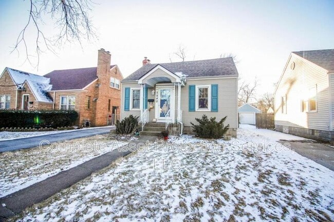 Building Photo - 7540 Van Buren Ave