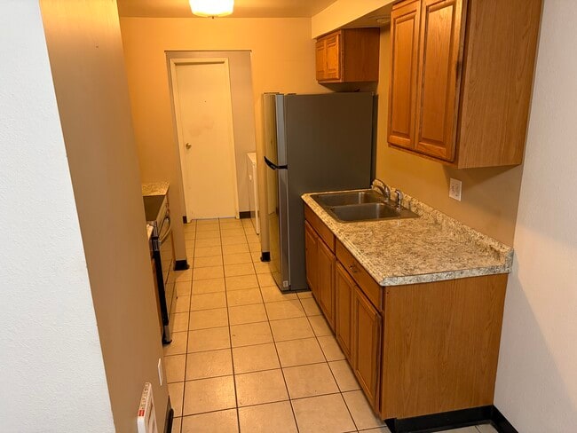 Photo - 2115 Carlson Rd Unit A