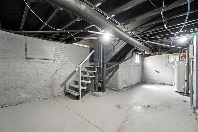 Photo - 887-889-889 E Livingston Ave Unit 887 E Livingston Ave