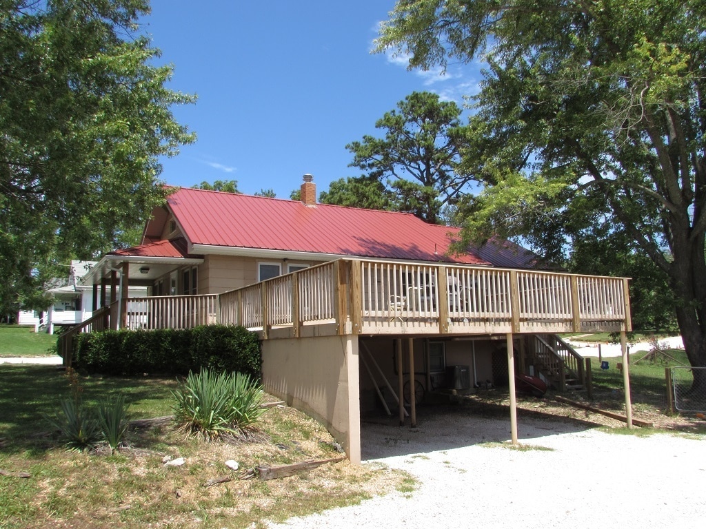 Photo - 110 N Walnut St