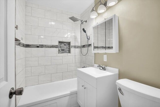 Photo - Updated & Spacious 4 Bedroom home in Urbana - Available Now