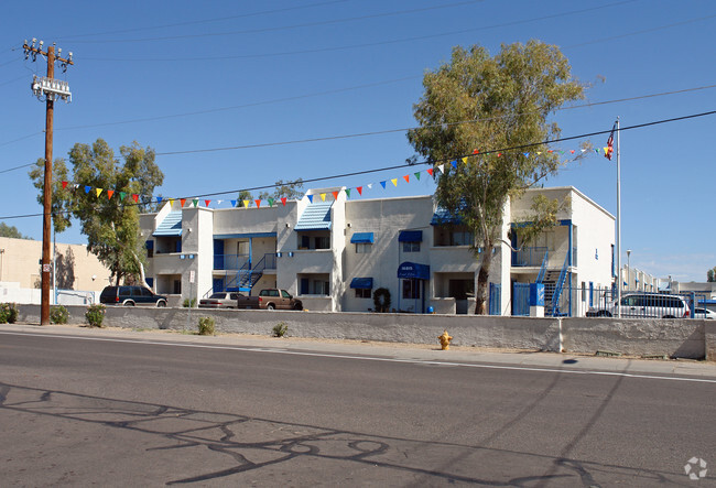 Building Photo - Buenas Paradise Valley Rental