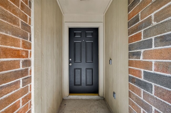 Photo - 1107 Pennygent Ln