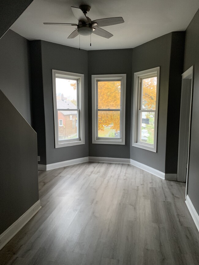 Photo - 5431 S Wolcott Ave Unit Wolcott  1