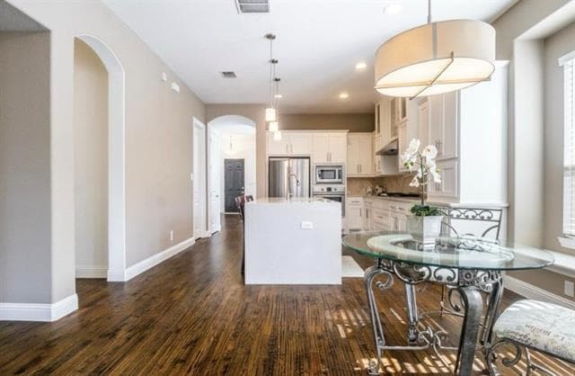 Photo - 13763 Fieldcrest Rd