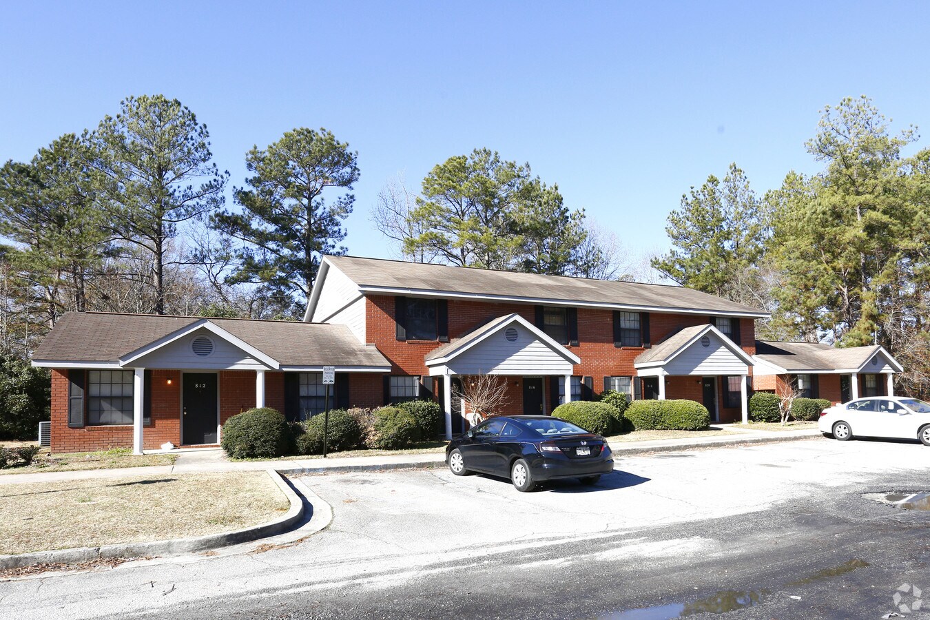 Piedmont Woods Apartments - Piedmont Woods Apartments