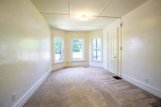 713 S Beech St Unit Beech 713.1
