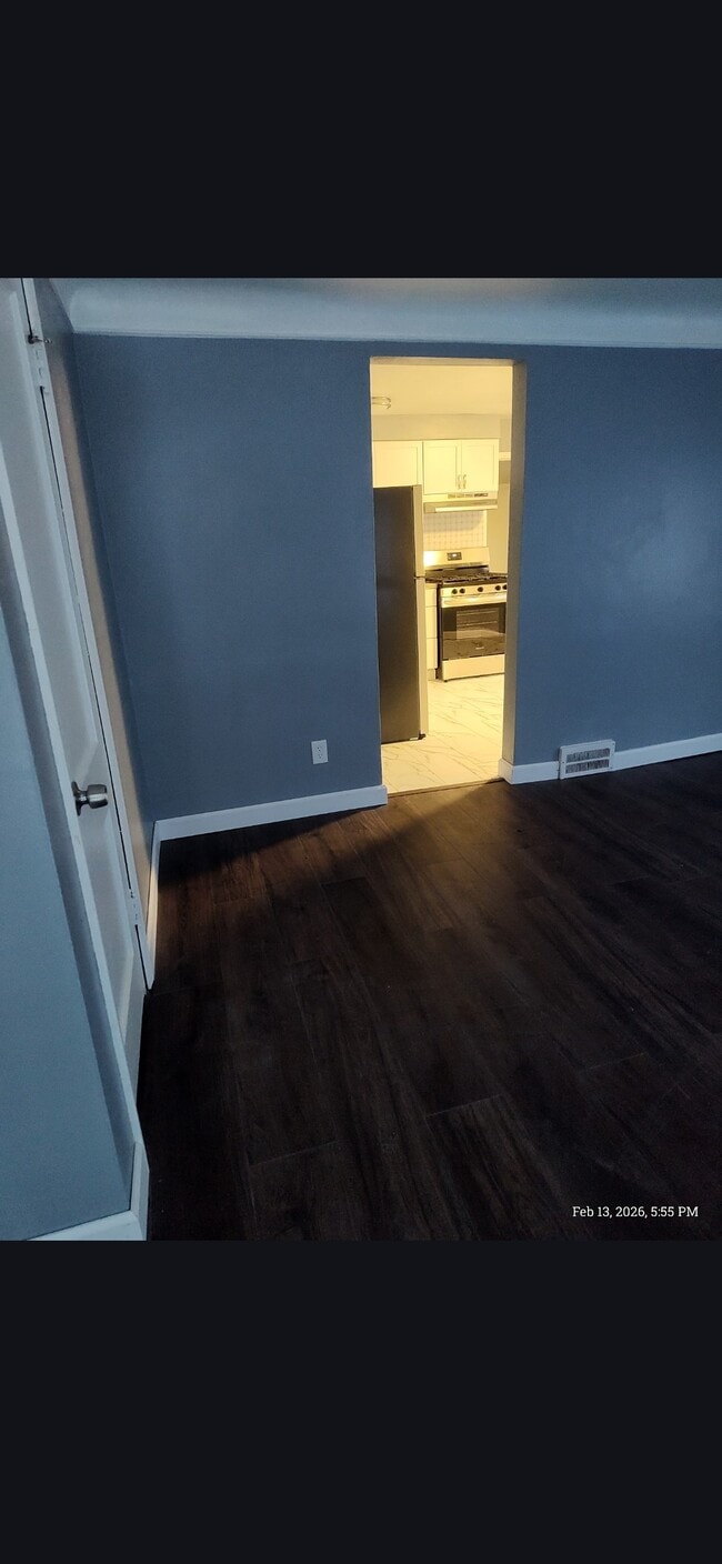 Photo - 11052 Chapp Ave