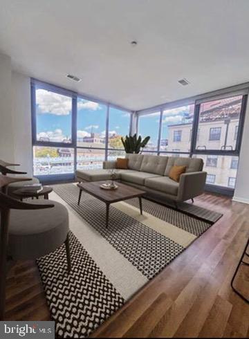 Photo - 401 Race St Unit 119