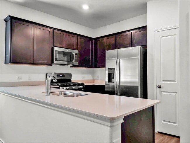 Photo - 251 Geode Glen