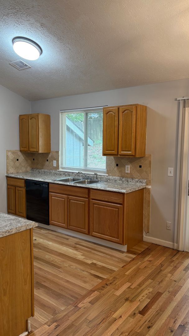 149 Line Rd SW