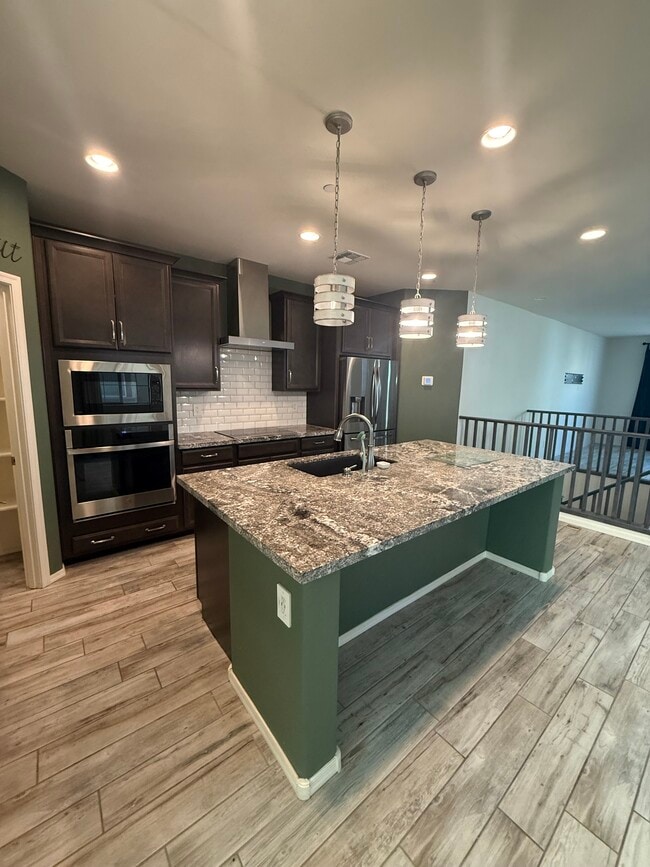 Photo - 1688 E Hampton Ln