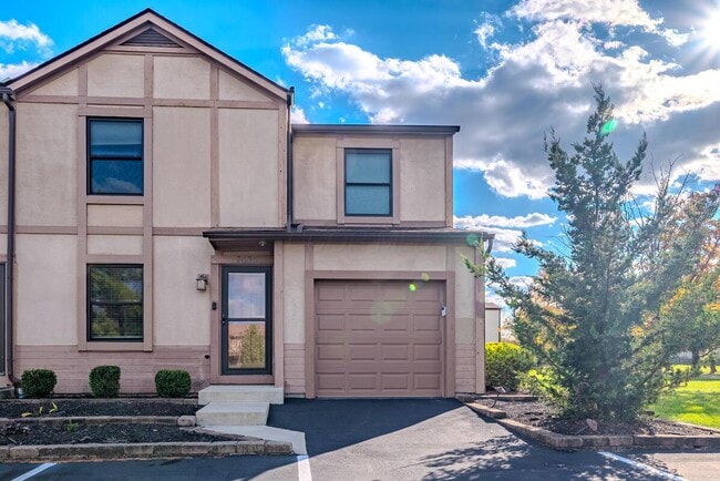 Building Photo - 7630 Alta View Blvd Unit 106