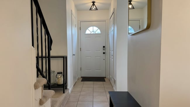 Photo - 16031 Dorset Rd