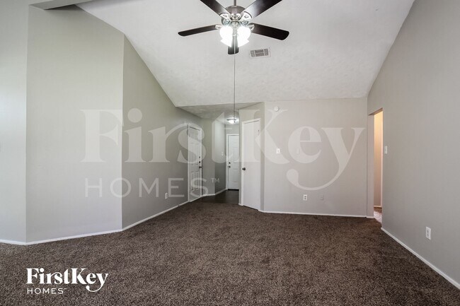 Photo - 4118 Pinebridge Ln