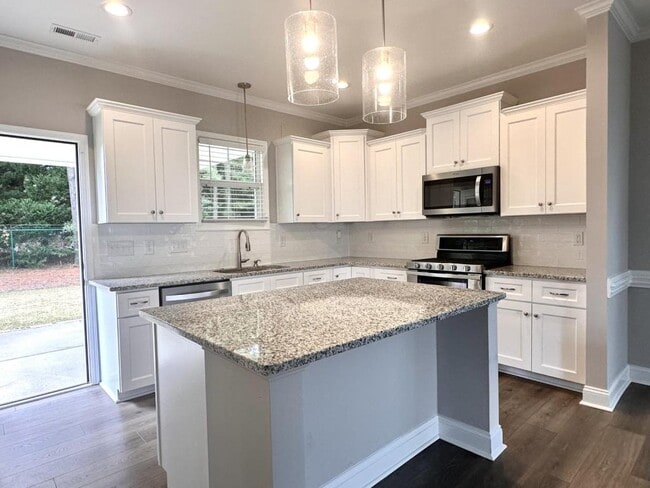 3355 Hopekirk Dr