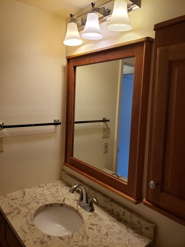 Photo - Wood Ridge Apartments