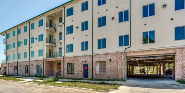 Lofts at Fair Park - Lofts at Fair Park