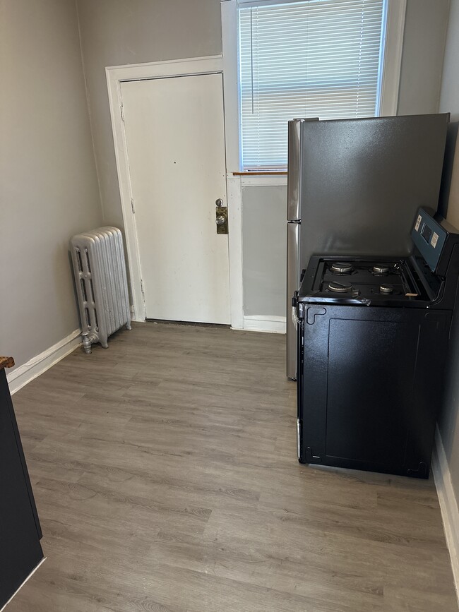 Photo - 8039 S Ingleside Ave