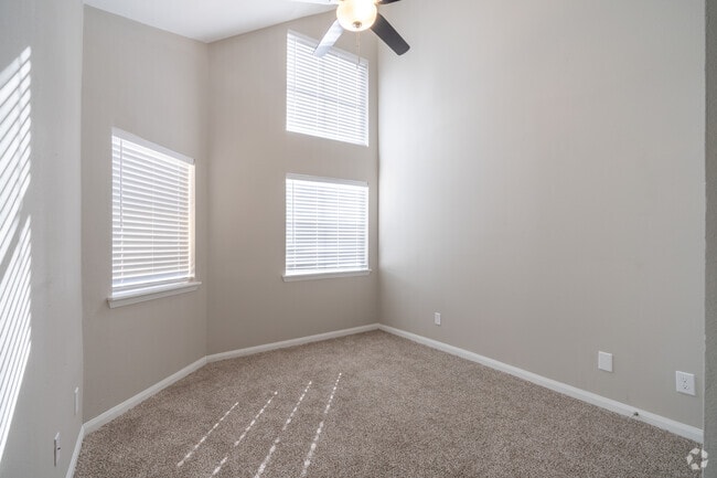 2nd Bedroom 954SF