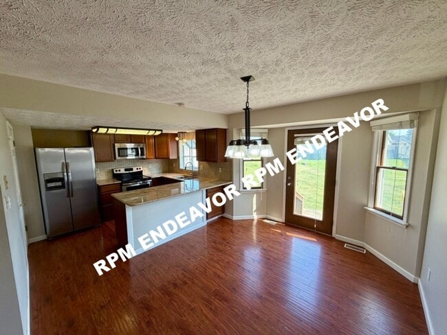 1368 Deerfield Estates Dr