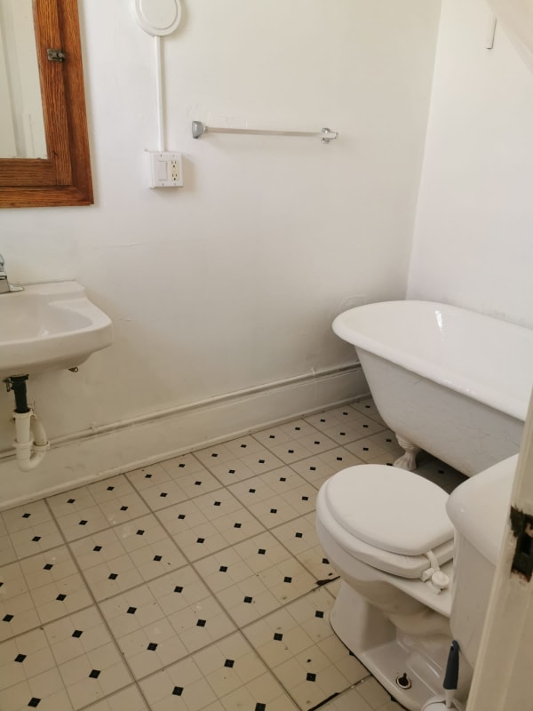 Photo - 314 E Chicago St