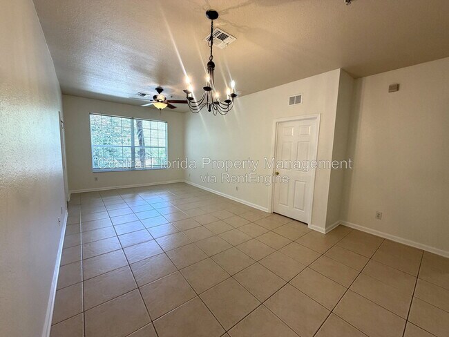 6084 Stevenson Dr Unit 1 204