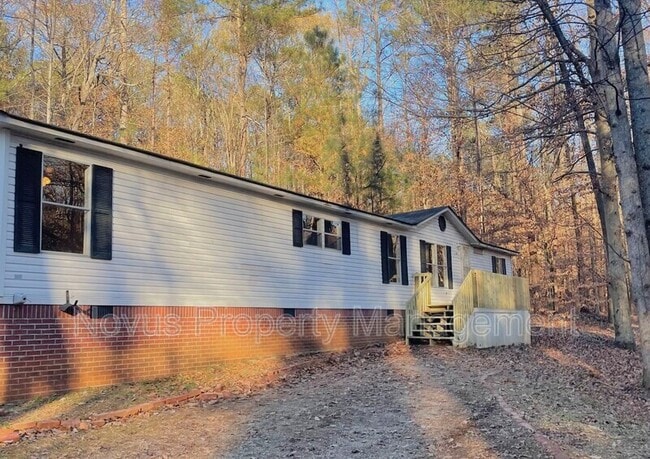 Photo - 249 Oakleigh Dr