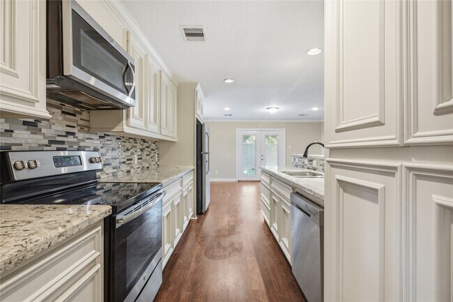 Photo - 505 Malvern Dr