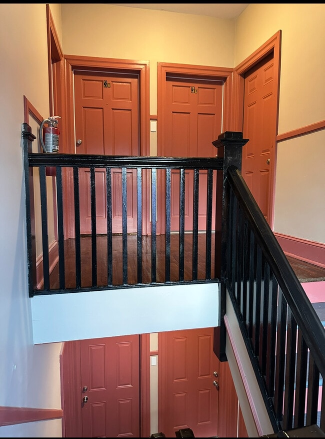 Photo - 112 E Washington St Unit 3W