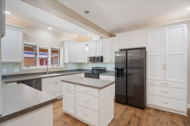 Photo - 1205 Douglas Ave