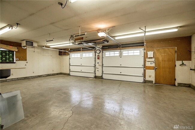 Photo - 314 W 12th Ave