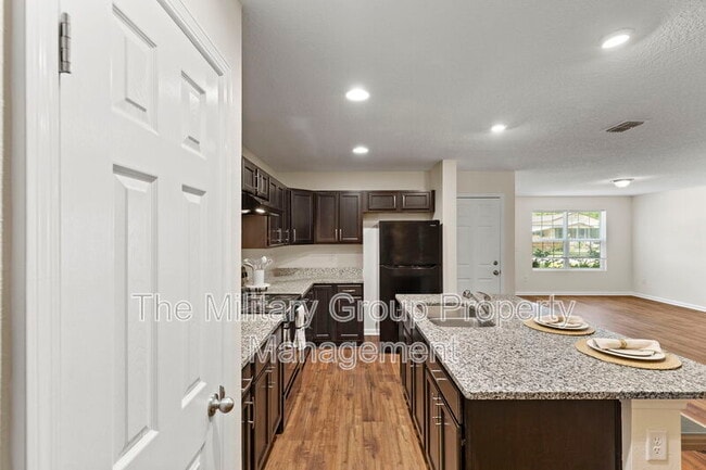 Photo - 1343 Pangolaa Drive