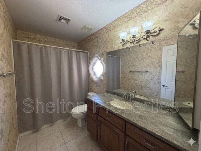 Photo - 9418 W Tonto Ln