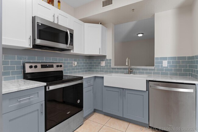 Photo - 1165 Golden Lakes Blvd Unit 1212