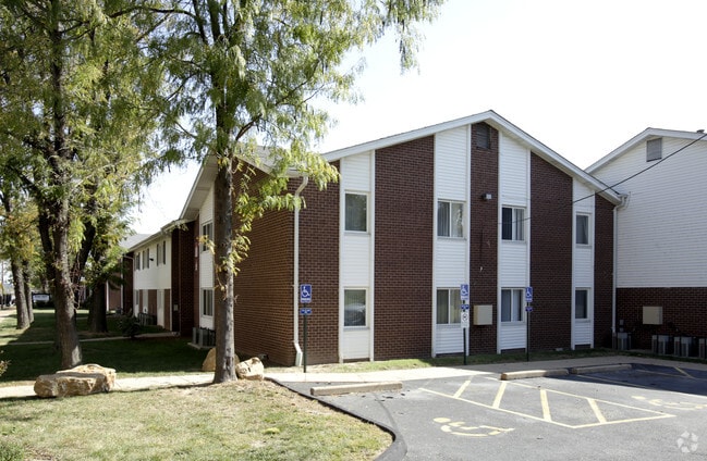 Ridge Crest Apartments