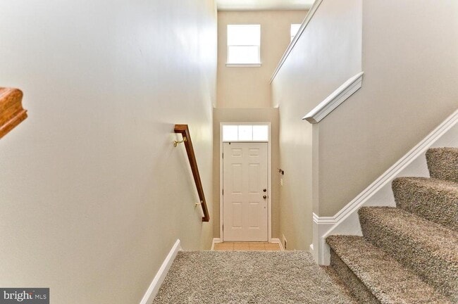 Photo - 8315 Gibbs Way