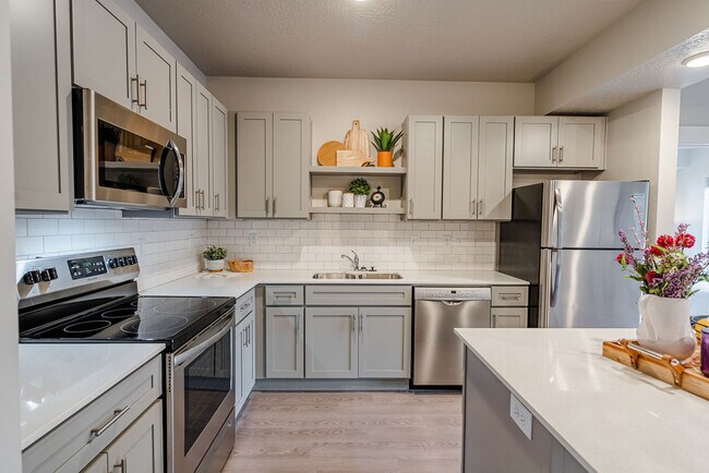 Photo - Lofts at 5 Points