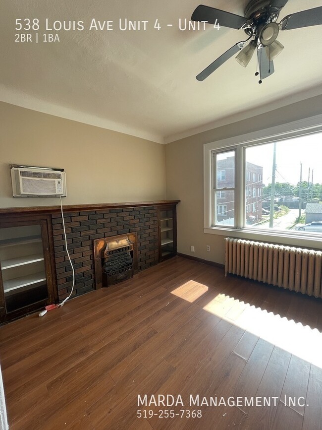 Photo - COZY 2 BED/1/BATH UNIT + HYDRO & GAS Unit 4