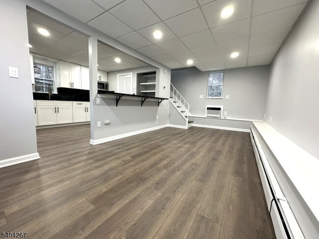 Photo - 236 Kinnelon Rd