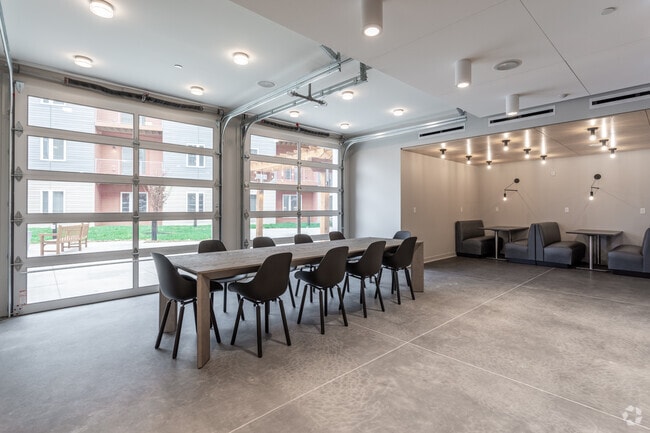 Social Lounge