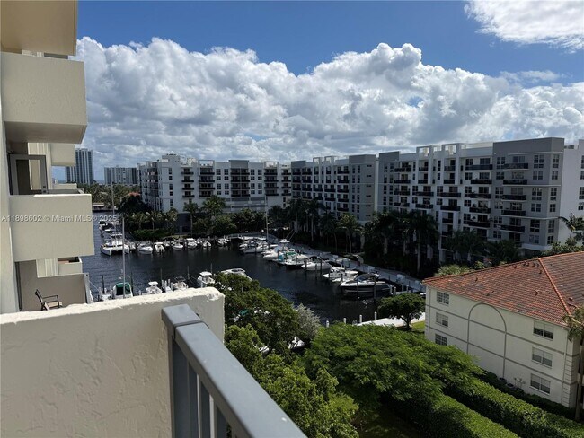 Photo - 3200 Port Royale Dr N Unit 803