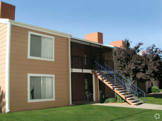 Building - Las Brisas